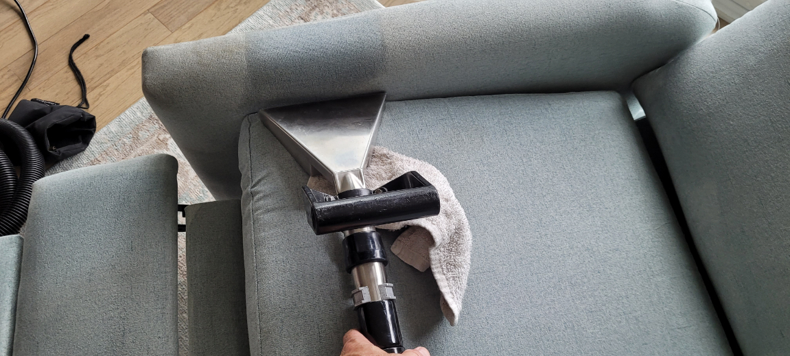 Carpet upholstery wall township (1)